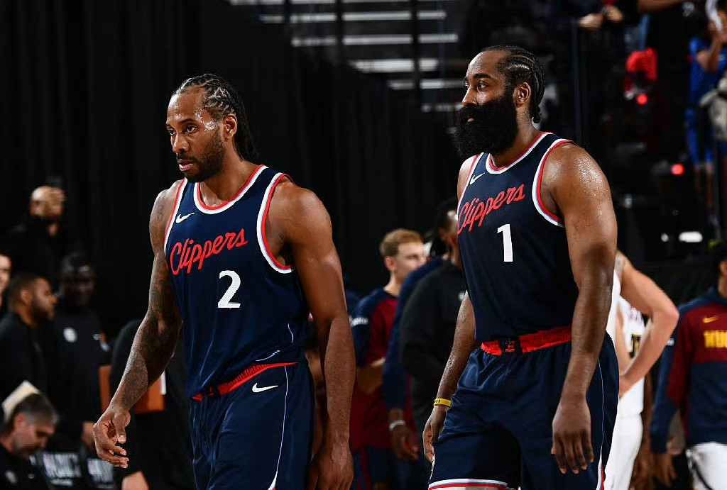 Karsa遭遇二十持续失利，老鹰教练压力巨大！(nba老鹰教练)